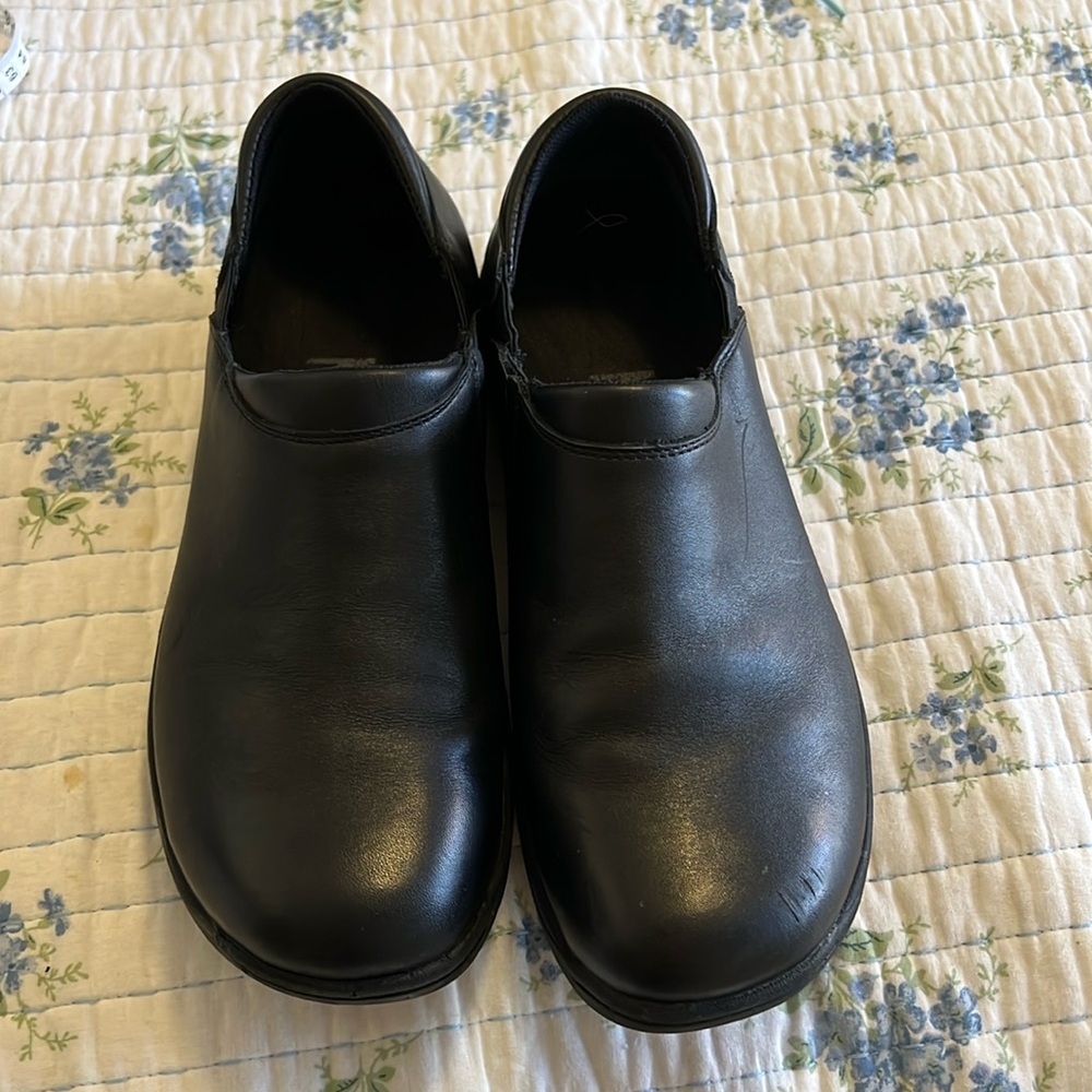 Mozo Forza womens size 10